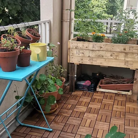Bright Quiet With Balcony Appartement Nantes